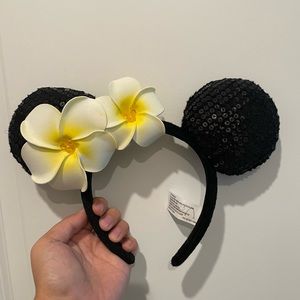 Disney Aulani Hawaiian Mickey Ears